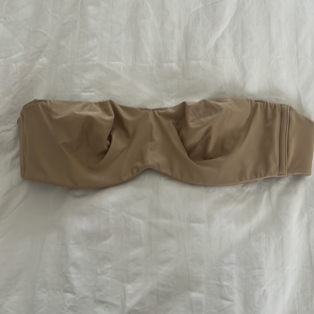 Strapless bra